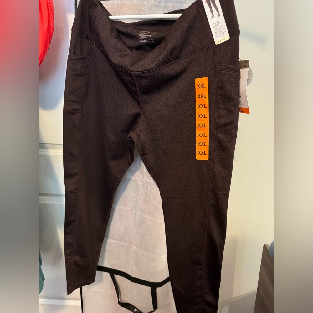 Brown Mondetta leggings! Super comfy and moveable.